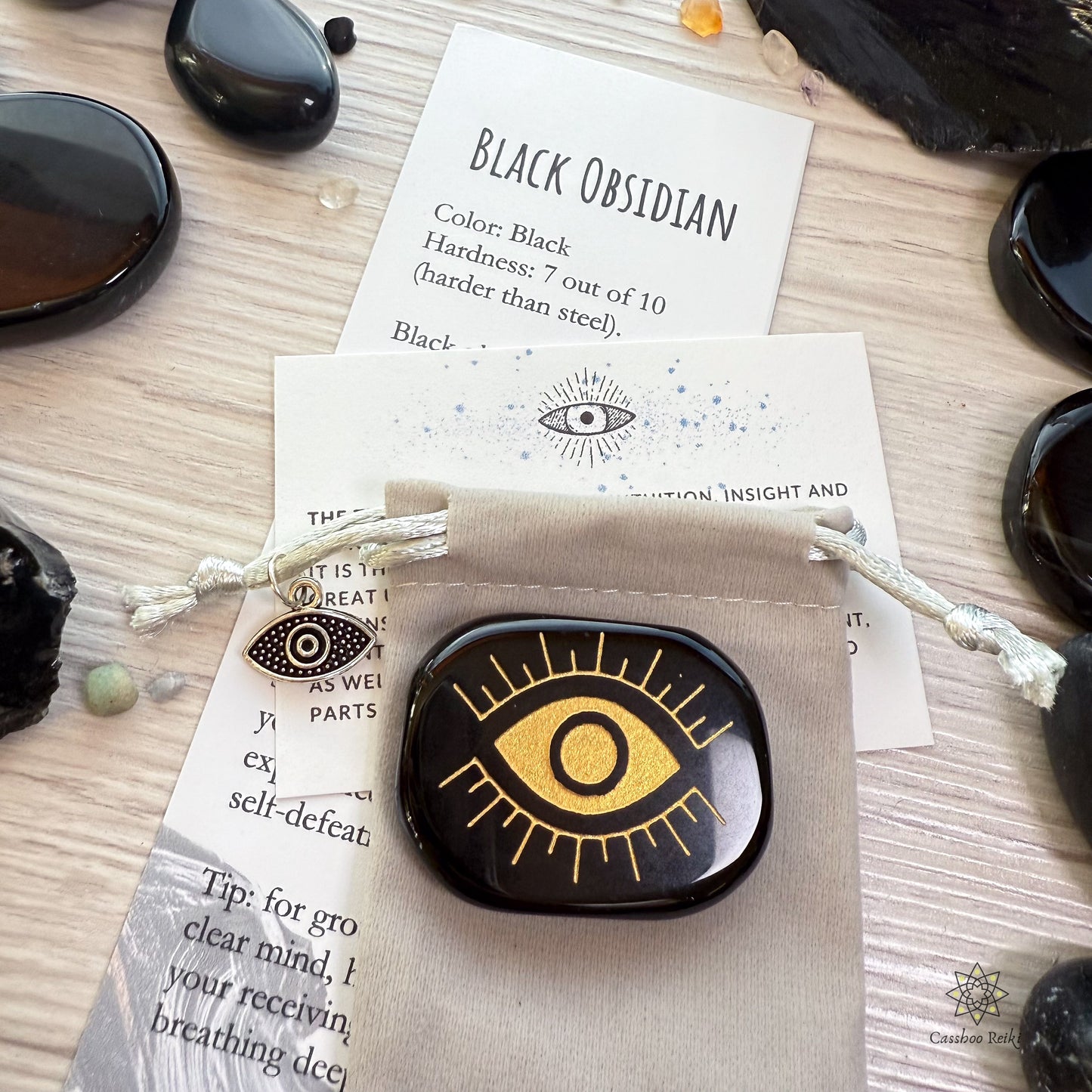 Third Eye in Obsidian, Engraved Palm Stone | Crystal for Protection and Negative Thinking