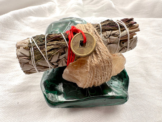 Prosperity Smudge Kit: Peppermint & White Sage Bundle w/ Citrine crystal