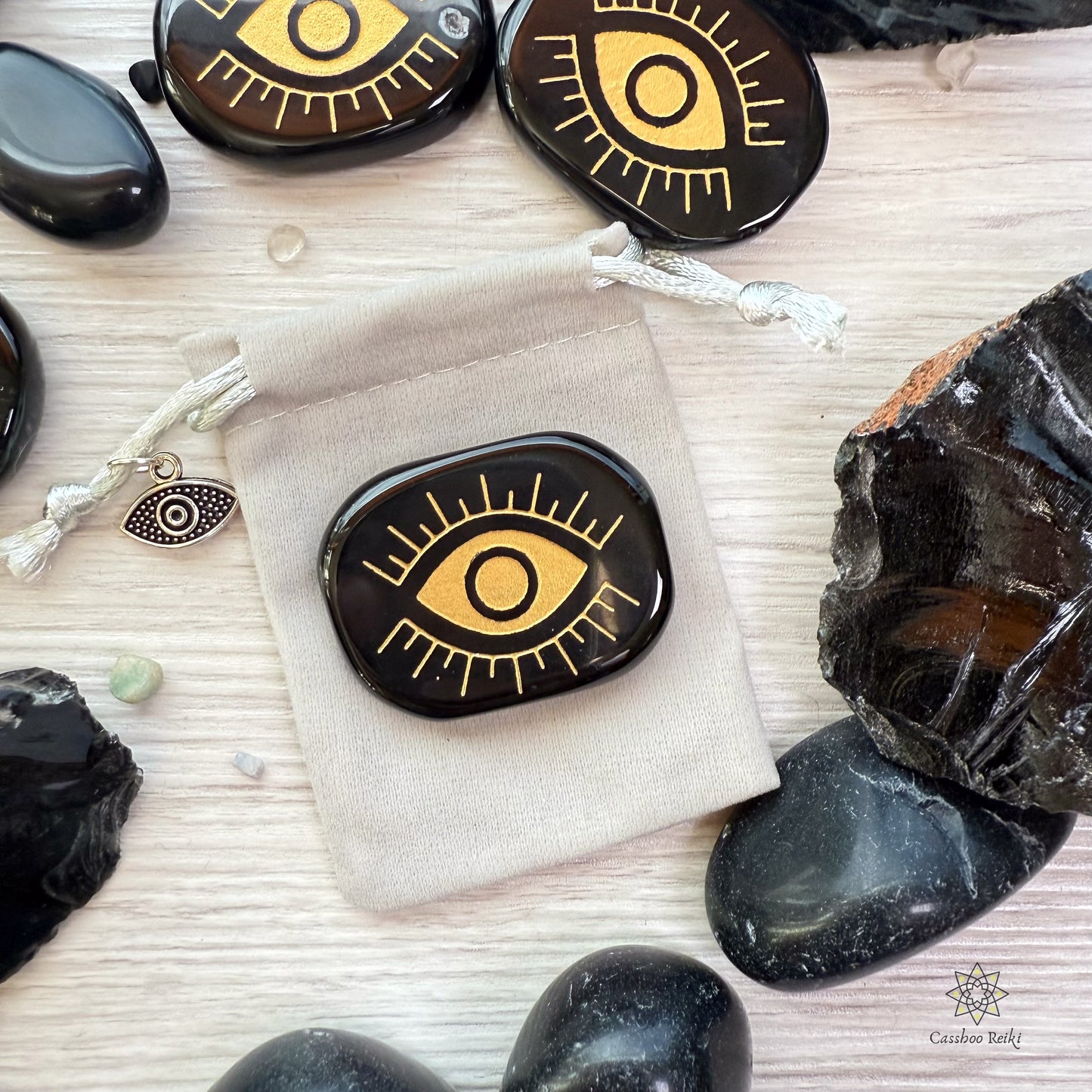 Third Eye in Obsidian, Engraved Palm Stone | Crystal for Protection and Negative Thinking