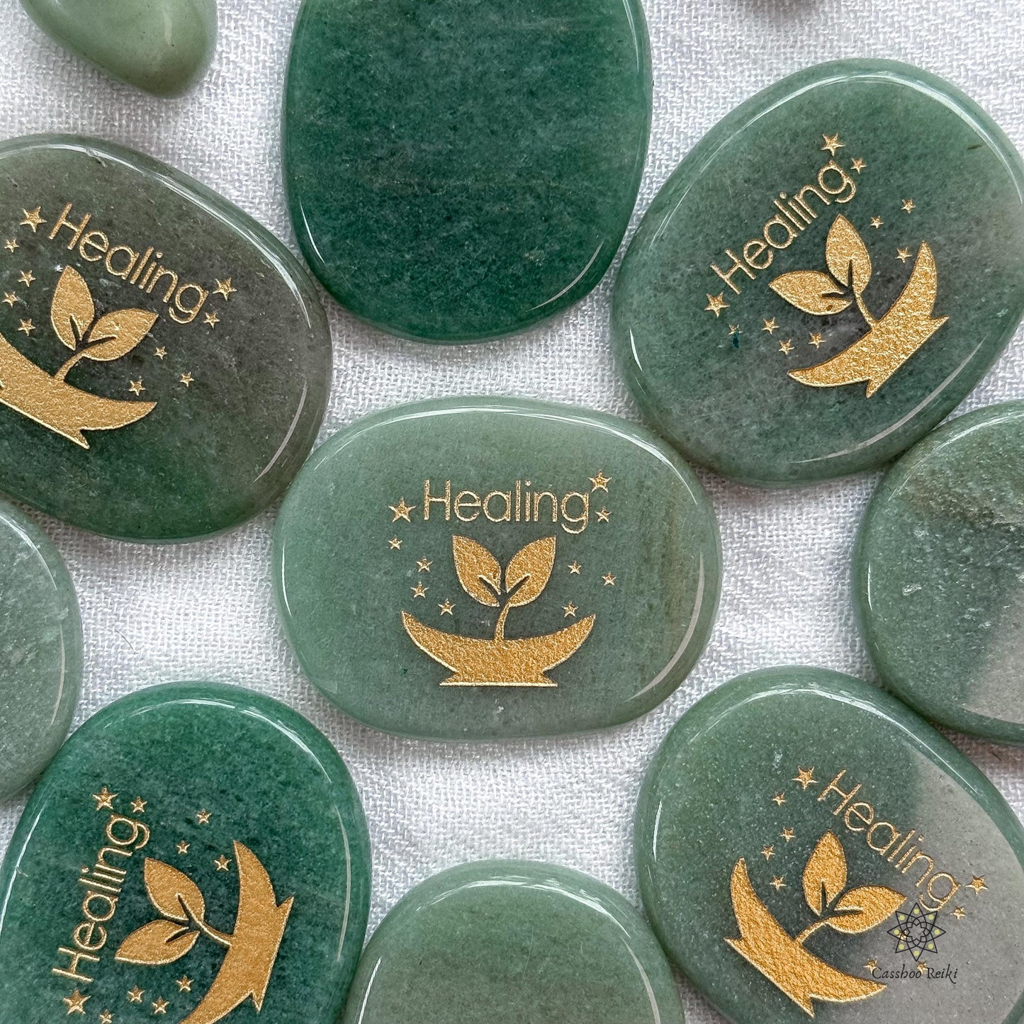 Healing Palm Stone in Green Aventurine | Green Aventurine Palm Stone | Engraved Pocket stone | Crystal for Healing and Attracting Prosperity