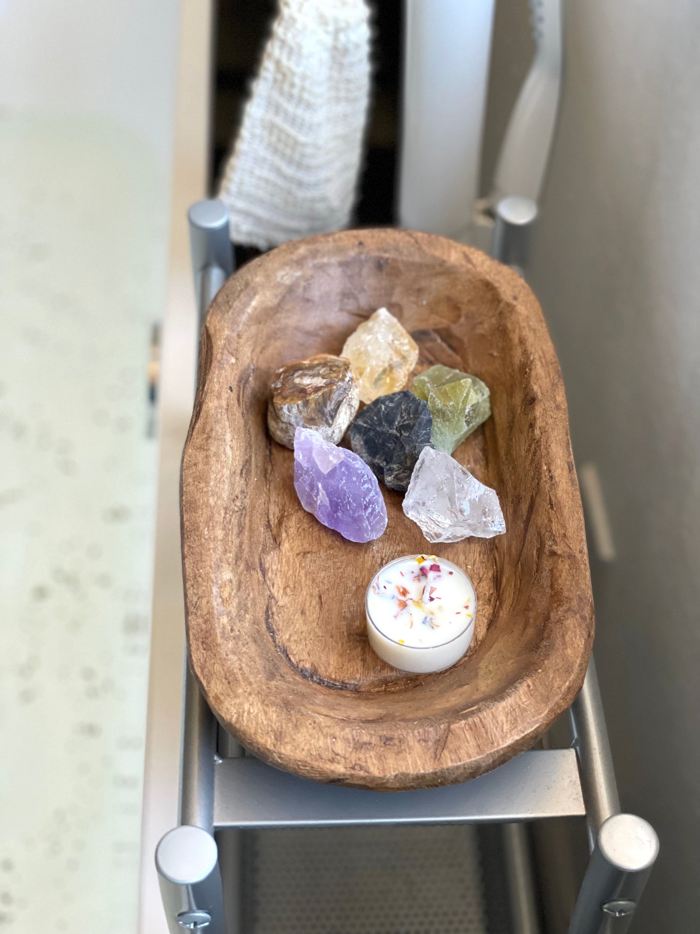 Bathtub/Shower Crystal Multi-Set in oval bowl