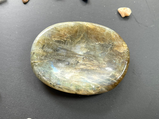 Labradorite Worry | Thumb Stone