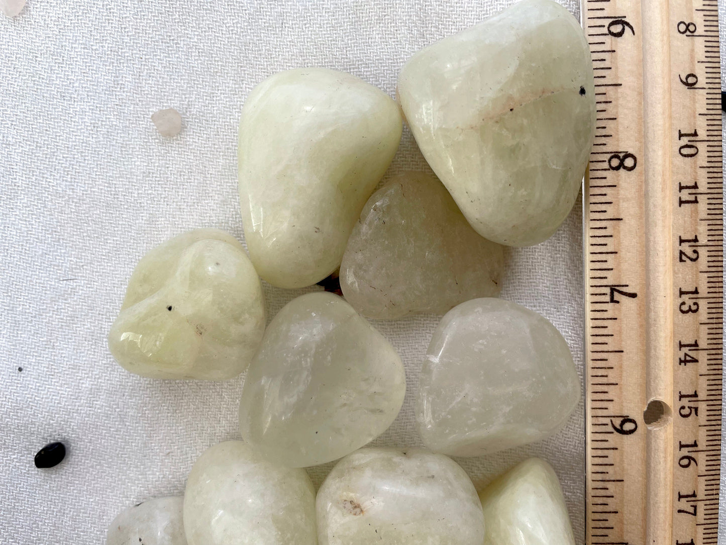 Sulphur Quartz, tumbled