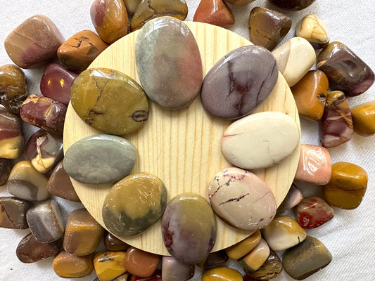 Mookaite Jasper Worry Stone | Thumb Stone