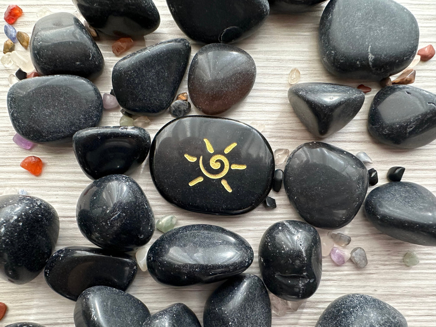 Energy Spiral in black Obsidian, Engraved Palm Stone | Crystal for Protection and Negative Thinking